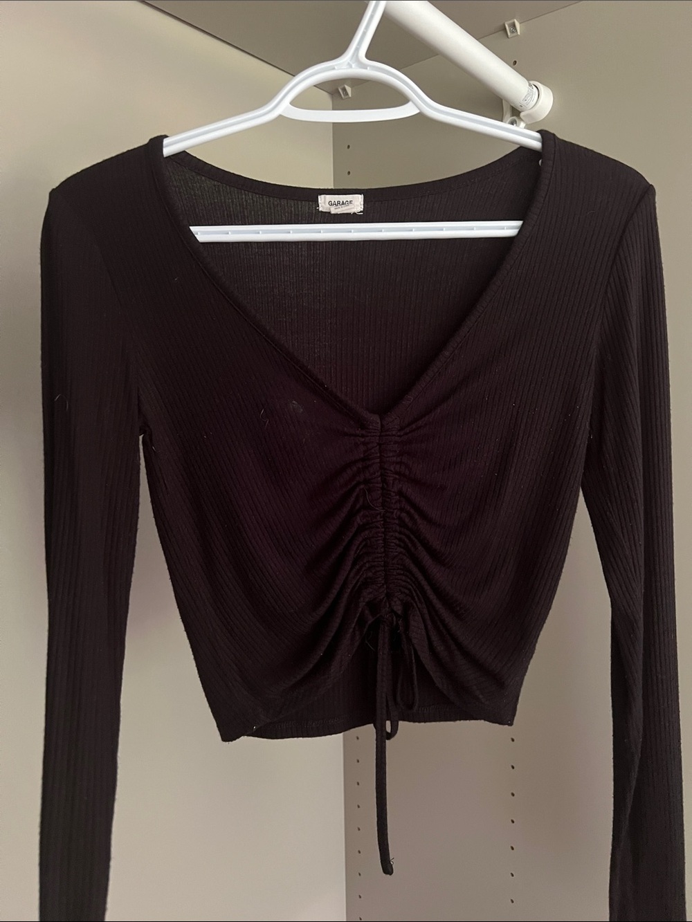 Garage • Women’s XS • Ribbed Ruched V-Neck Long-Sleeve Tee • Black • Front Tie